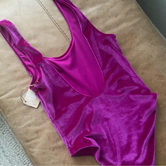 Cabana del Sol bodysuit - Picture 3 of 4